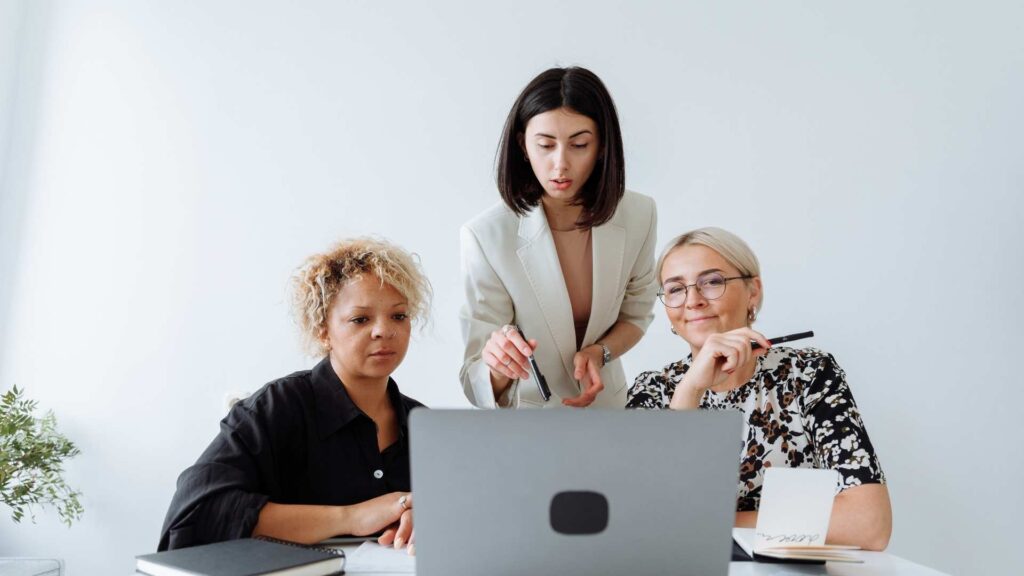 Female Founders Monitor 2025 - Rückschritt statt Aufbruch